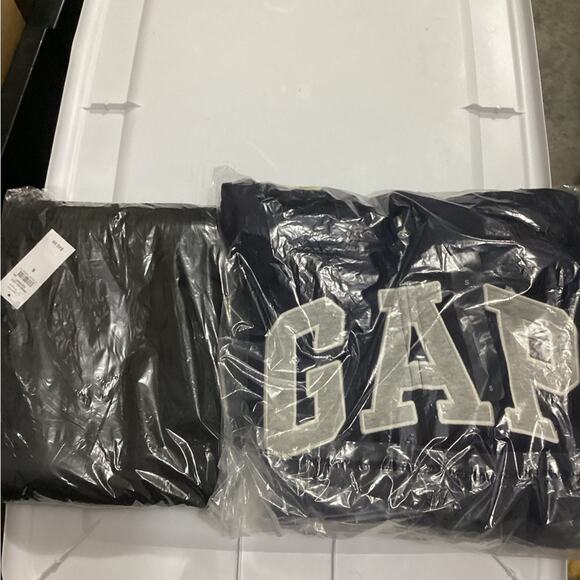 GAP Men’s SET Navy Dark Gray Zip Hoodie and Joggers MSRP $100 Size S - Picture 4 of 4